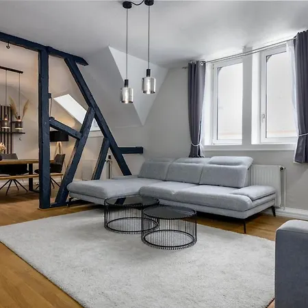Apartment K&m Luxurious - Workstation - Floor Wiesbaden